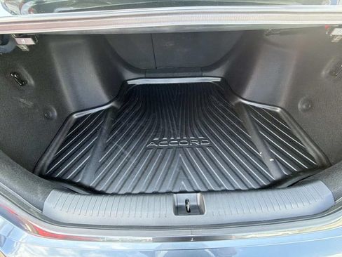 Used 2025 Honda Accord Touring image 12