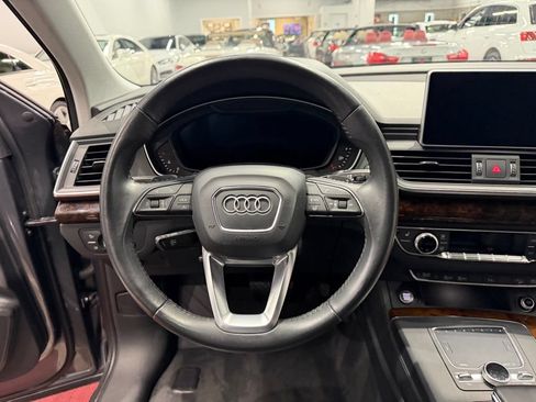 Used 2018 Audi Q5 2.0T Premium Plus w/ Premium Plus Package AWD/4WD image 35