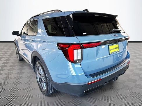 Used 2025 Ford Explorer ST-Line w/ Premium Package image 36