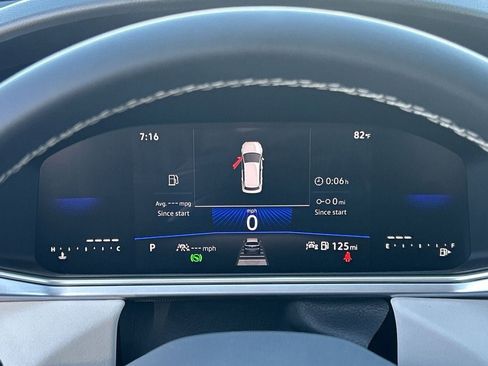 New 2026 Volkswagen Taos SE FWD image 27