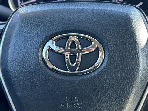 Used 2023 Toyota Camry LE image 33
