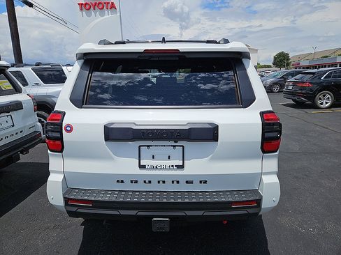 New 2026 Toyota 4Runner TRD Off-Road Premium AWD/4WD image 3