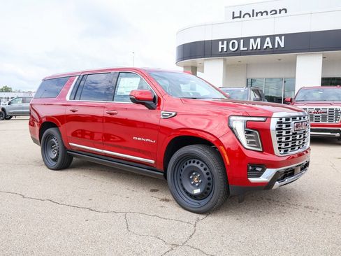 New 2026 GMC Yukon XL Denali w/ Denali Reserve Package AWD/4WD image 1