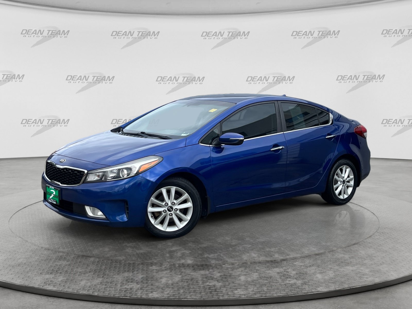 Used 2017 Kia Forte S w/ S Technology Package FWD image 3