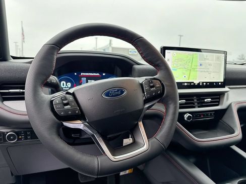 New 2026 Ford Explorer ST-Line w/ ST-Line Street Pack AWD/4WD image 11