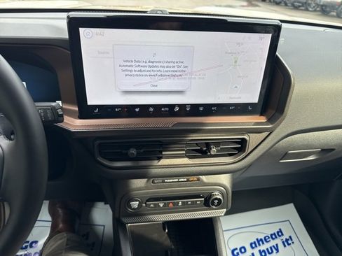 New 2025 Ford Bronco Sport Outer Banks w/ Outer Banks Tech Package+ image 24