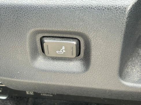 Certified 2026 Toyota Tacoma SR5 RWD image 22