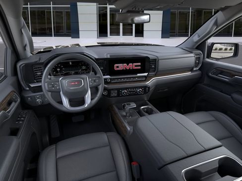 New 2026 GMC Sierra 1500 SLT image 15