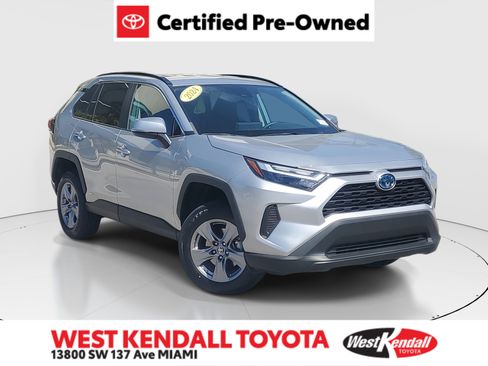 Certified 2024 Toyota RAV4 LE image 1