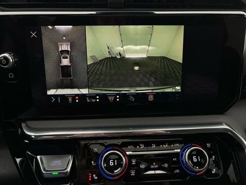 New 2026 GMC Sierra 2500 Denali w/ Denali Reserve Package image 4