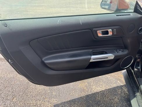 Used 2019 Ford Mustang GT Premium w/ Black Accent Package RWD image 10