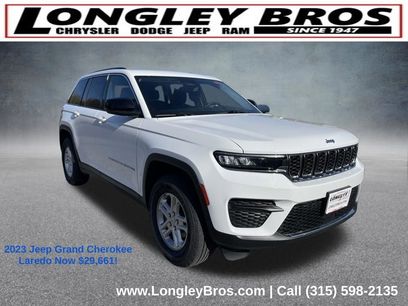 Used 2023 Jeep Grand Cherokee Laredo w/ Luxury Tech Group I