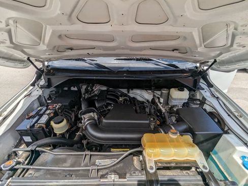 Used 2019 Nissan NV 2500 SV RWD image 12