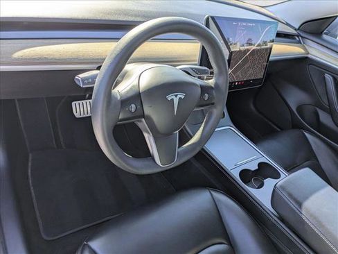 Used 2021 Tesla Model 3 Performance image 10