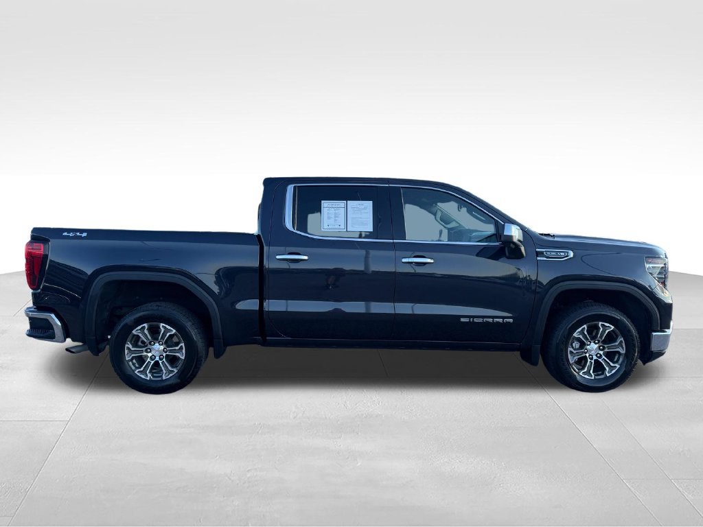 Used 2025 GMC Sierra 1500 SLT AWD/4WD image 29