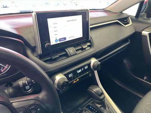 Certified 2024 Toyota RAV4 XLE FWD image 20
