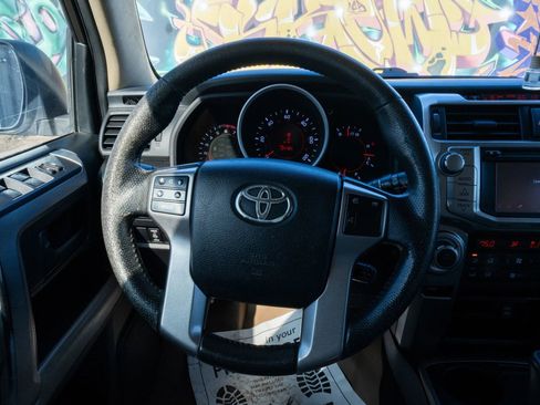 Used 2013 Toyota 4Runner Limited image 19