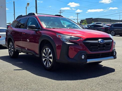 Used 2023 Subaru Outback Limited AWD/4WD image 4