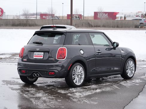 Used 2020 MINI Cooper S image 3