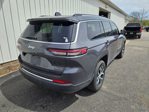 Used 2024 Jeep Grand Cherokee L Limited AWD/4WD image 7