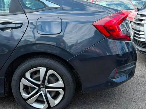 Used 2018 Honda Civic LX image 10