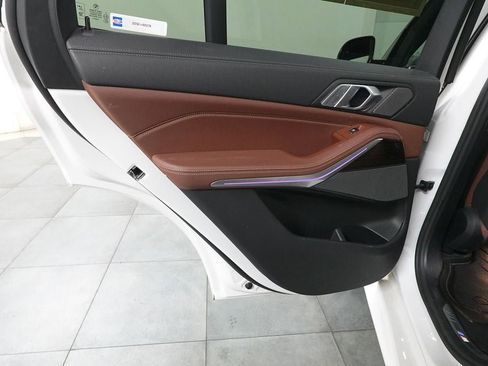 Used 2020 BMW X5 M50i AWD/4WD image 27