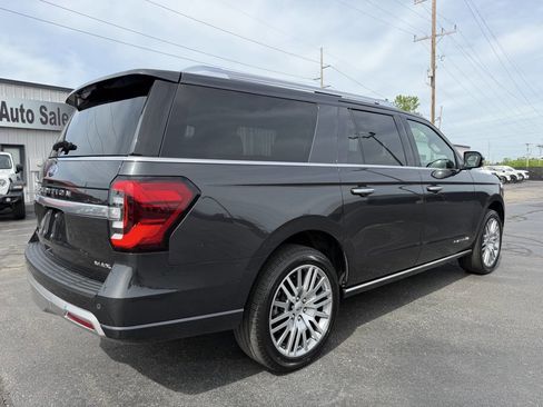 Used 2023 Ford Expedition Max Platinum AWD/4WD image 8