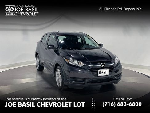 Used 2017 Honda HR-V LX image 1
