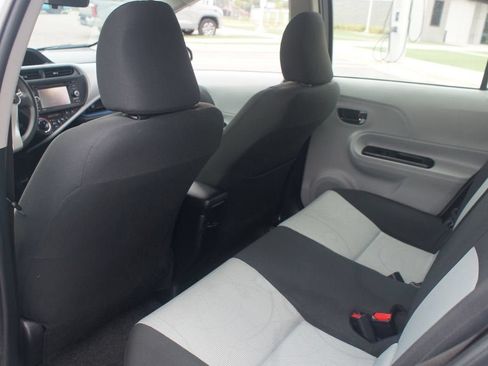 Used 2012 Toyota Prius C Three FWD image 10