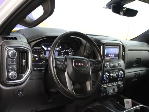 Used 2019 GMC Sierra 1500 AT4 w/ Technology Package AWD/4WD image 15