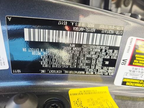 Used 2011 Toyota Venza AWD w/ Convenience Pkg image 36
