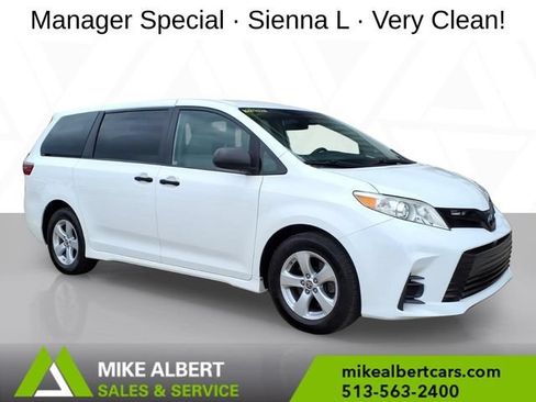 Used 2020 Toyota Sienna L FWD image 1