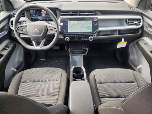 New 2027 Chevrolet Bolt LT FWD image 17