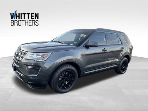 Used 2019 Ford Explorer XLT image 1
