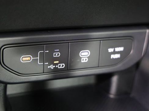 Used 2025 Kia K4 LXS image 15