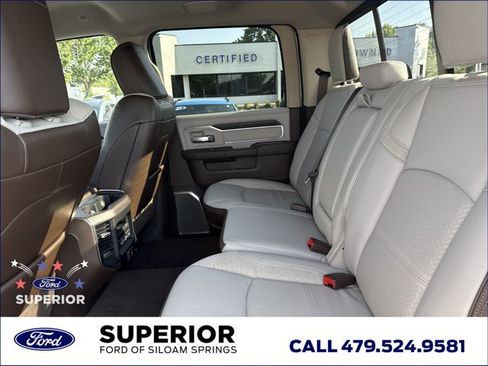 Used 2025 RAM 2500 Laramie AWD/4WD image 7