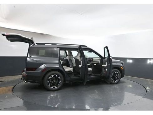 Used 2026 Hyundai Santa Fe SEL w/ Tow & Go Package image 38