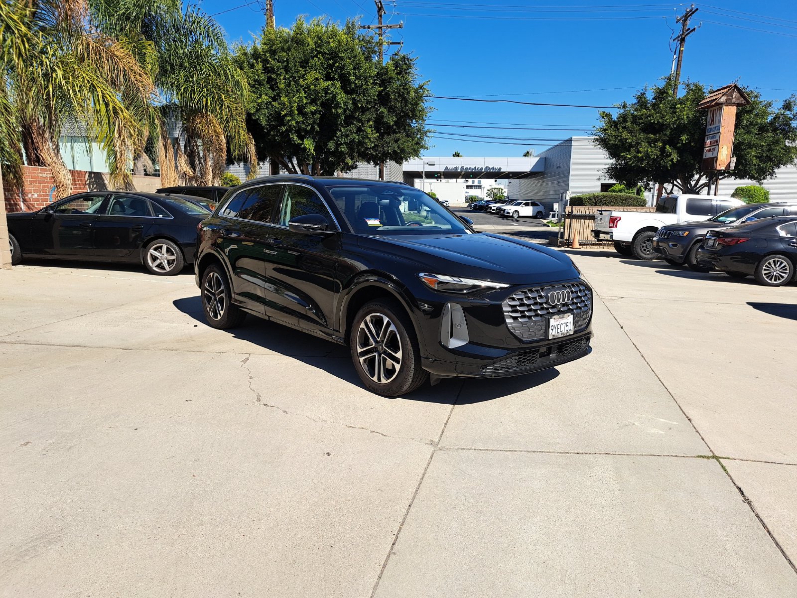 Used 2026 Audi Q5 Premium AWD/4WD image 3