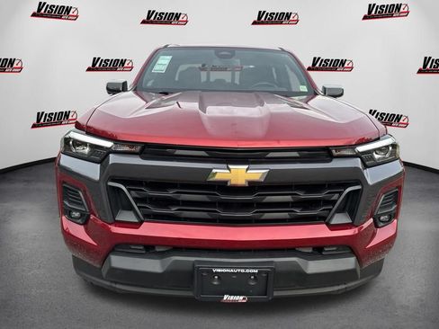 Used 2024 Chevrolet Colorado LT w/ LT Convenience Package III AWD/4WD image 7