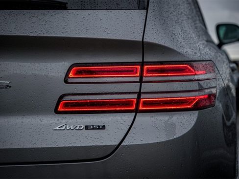 Used 2022 Genesis GV80 3.5T Advanced + image 11