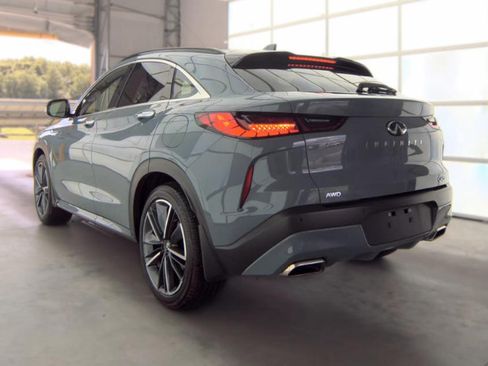 Used 2023 INFINITI QX55 Sensory w/ Lighting Package AWD/4WD image 3