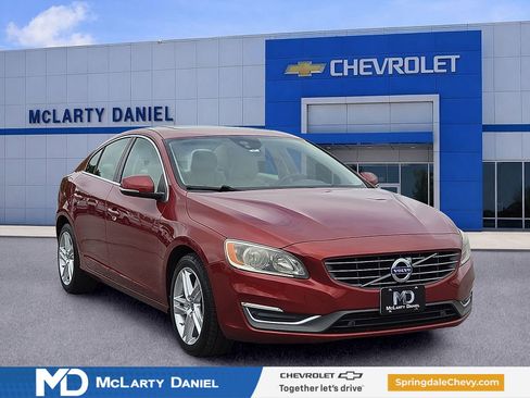 Used 2015 Volvo S60 T5 Premier Plus FWD image 1