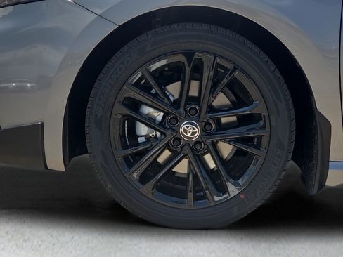 New 2026 Toyota Camry SE FWD image 9