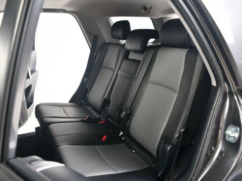 Used 2016 Toyota 4Runner SR5 Premium image 34