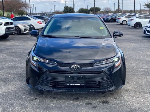 Certified 2024 Toyota Corolla LE image 2