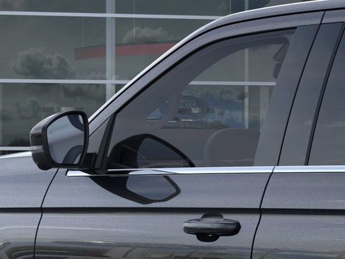 New 2026 Ford Expedition Active image 20