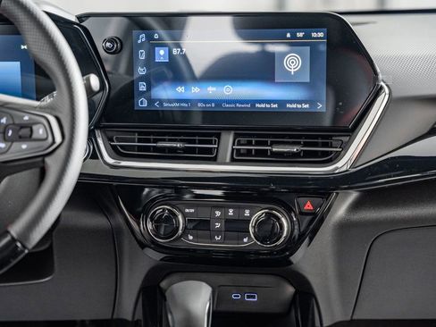 New 2026 Chevrolet Trax RS w/ Driver Confidence Package image 21