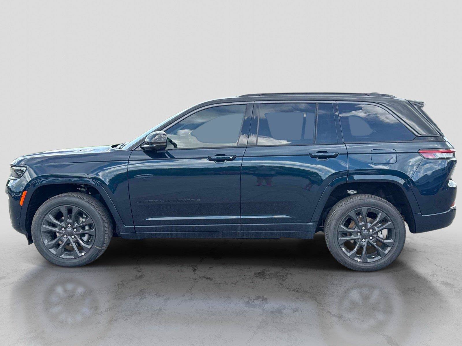 New 2026 Jeep Grand Cherokee Limited AWD/4WD image 8