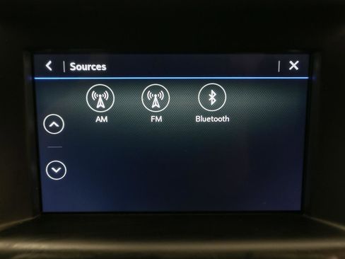 Used 2018 GMC Terrain SLE image 25