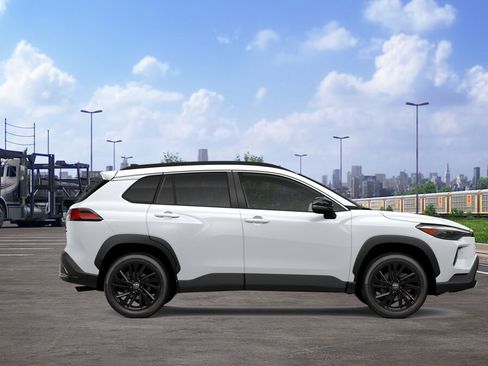 New 2026 Toyota Corolla Cross XSE image 12